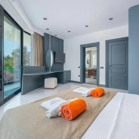 فيلة 5 Bedroom - 1088 كالكان