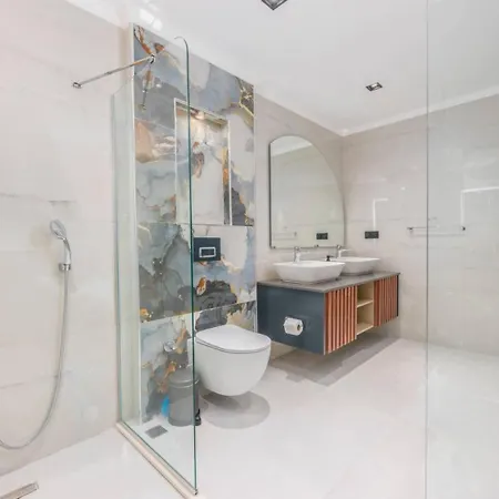 5 Bedroom - 1088 * كالكان