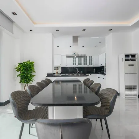 5 Bedroom - 1088 فيلة *