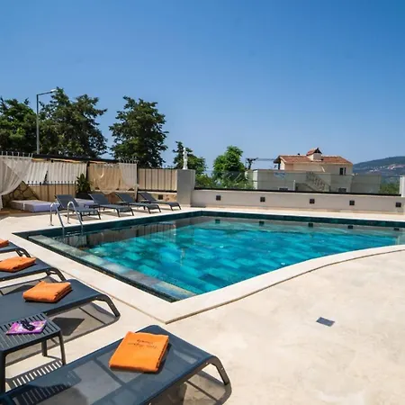 فيلة 5 Bedroom - 1088 كالكان