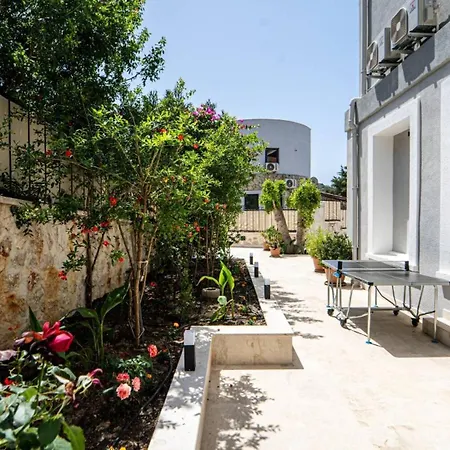 5 Bedroom - 1088 * كالكان