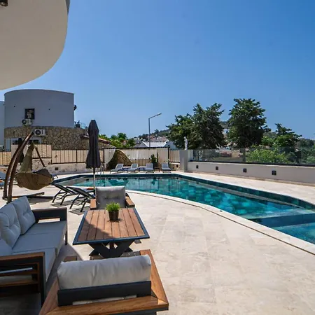 5 Bedroom - 1088 فيلة