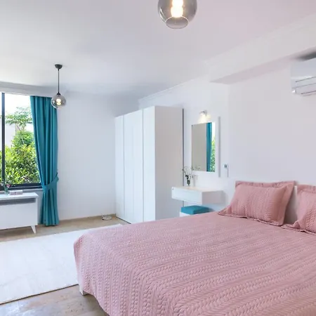 5 Bedroom - 5198 * Kalkan