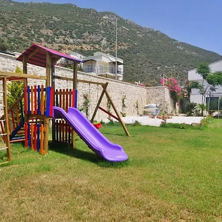5 Bedroom - 5198 Villa